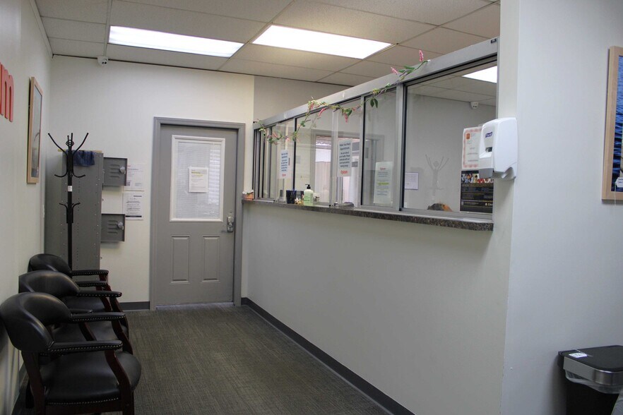 More Photos Of 255 Route 3, Secaucus Medical For Lease