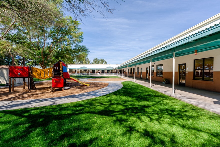 More Photos Of 1151 W Ray Rd, Chandler Daycare Center For Sale