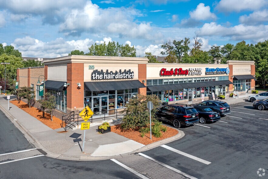 More Photos Of 3525 N Vicksburg Ln, Plymouth Storefront For Lease