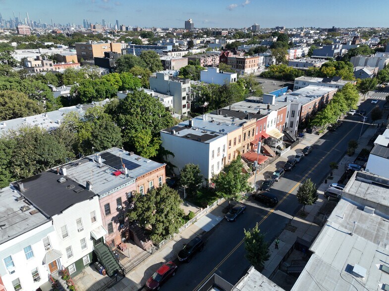 More Photos Of 117 Cooper St, Brooklyn Land For Sale