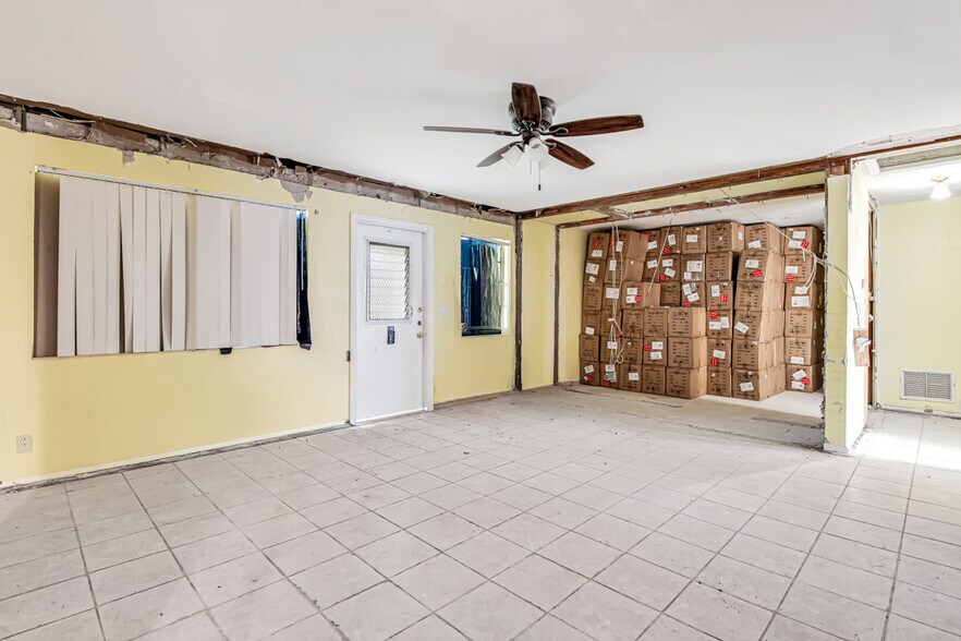 More Photos Of 3565 S Jog Rd, Greenacres Office For Sale
