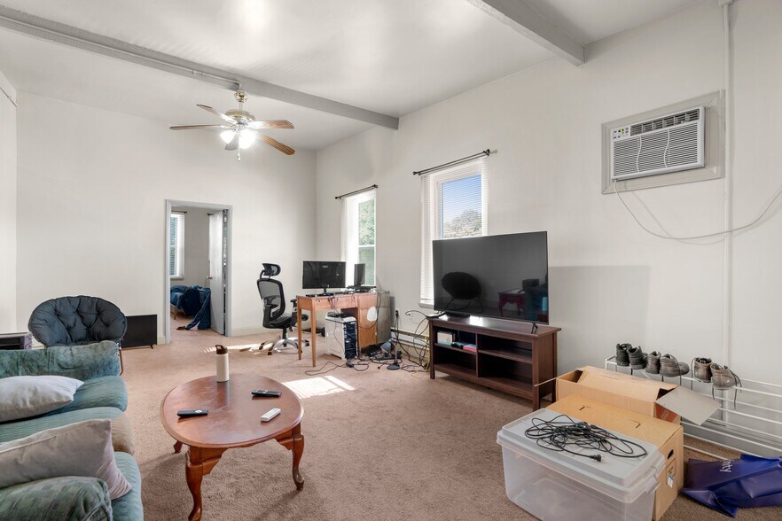 More Photos Of 2819 Eastern Ave, Baltimore Storefront Retail Residential For Sale