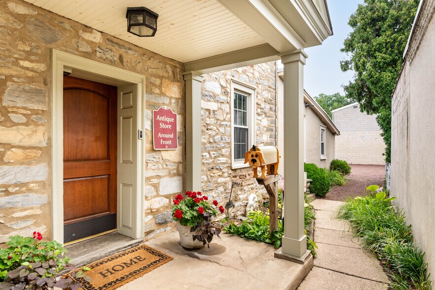 More Photos Of 1510 Bethlehem Pike, Flourtown Storefront Retail Residential For Sale
