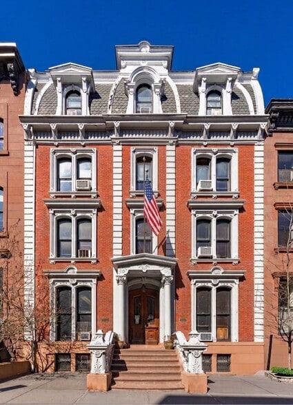 Primary Photo Of 123 Remsen St, Brooklyn Office For Sale
