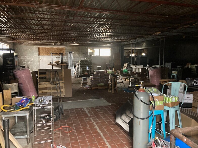 More Photos Of 907 W Broad St, Columbus Restaurant For Sale