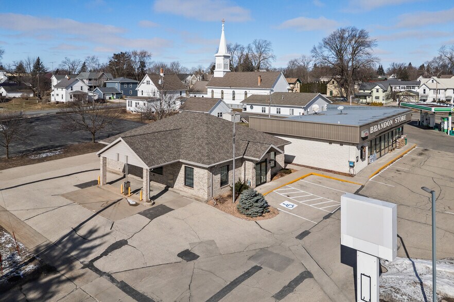 More Photos Of 102 S Woodward St, Brandon Service Station For Sale