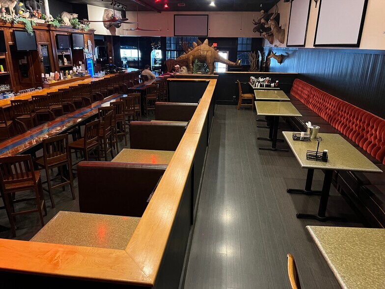 More Photos Of 77 Free St, Portland Restaurant For Lease