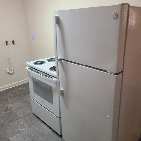 More Photos Of 100 E Nottingham Rd, Dayton Apartments For Sale