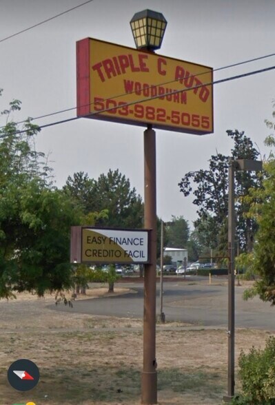 More Photos Of 2917 N Pacific Hwy, Woodburn Auto Dealership For Lease