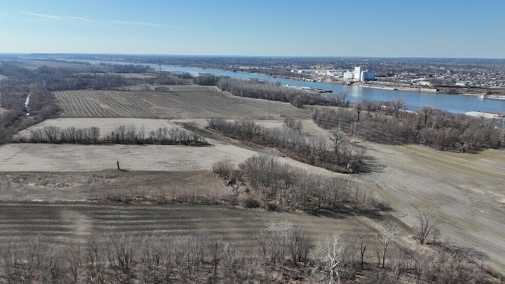 More Photos Of 00 State St, East Carondelet Land For Sale