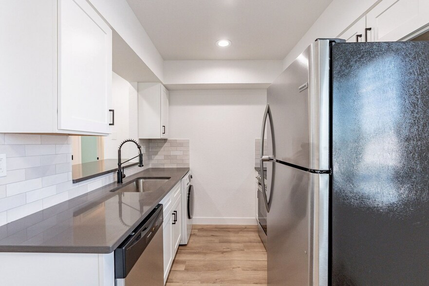 More Photos Of 806 E 10th St, Tucson Multifamily For Sale