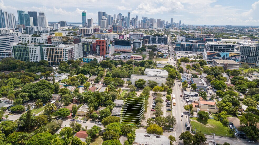 Primary Photo Of 178 NW 32nd St, Miami Land For Sale