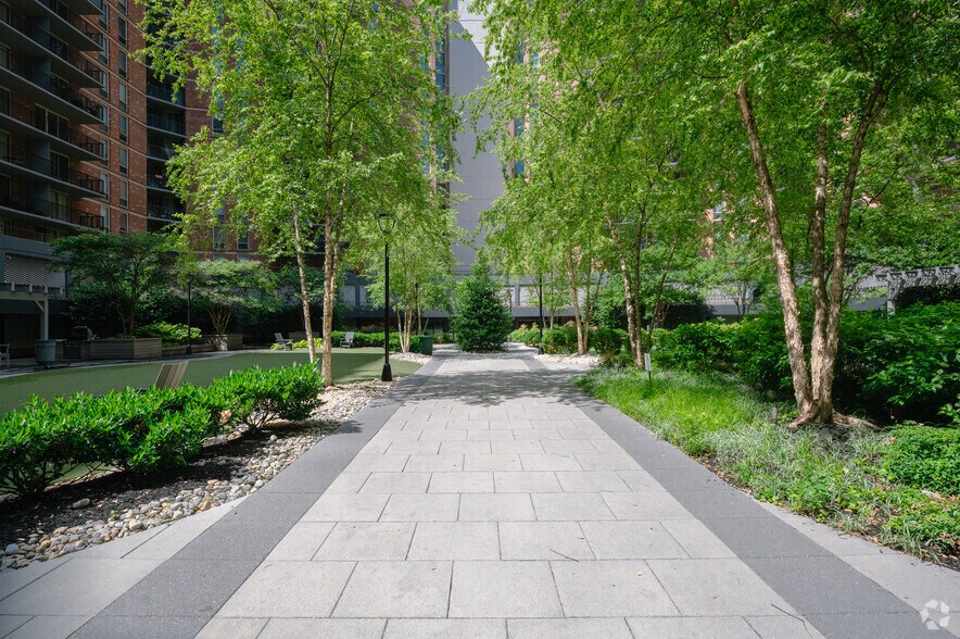 More Photos Of 8750 Georgia Ave, Silver Spring Apartments For Lease