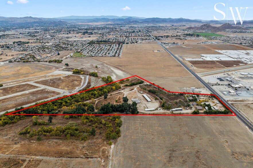 More Photos Of 805 N Sanderson Ave, San Jacinto Specialty For Sale