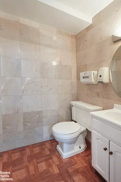 More Photos Of 11 E 86th St, New York Apartments For Sale