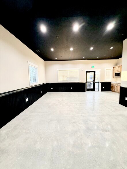 More Photos Of 354 Main St, Ririe General Retail For Lease