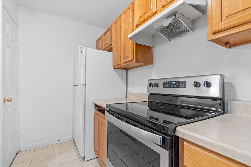 More Photos Of 8207 Sam Rayburn Dr, Austin Apartments For Sale