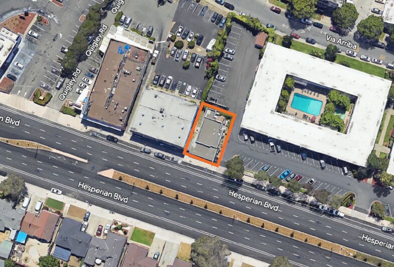 More Photos Of 17251 Hesperian Blvd, San Lorenzo Office For Lease