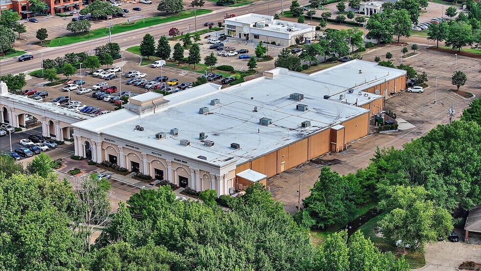 More Photos Of 1020-1038 Highway 51, Madison Unknown For Lease