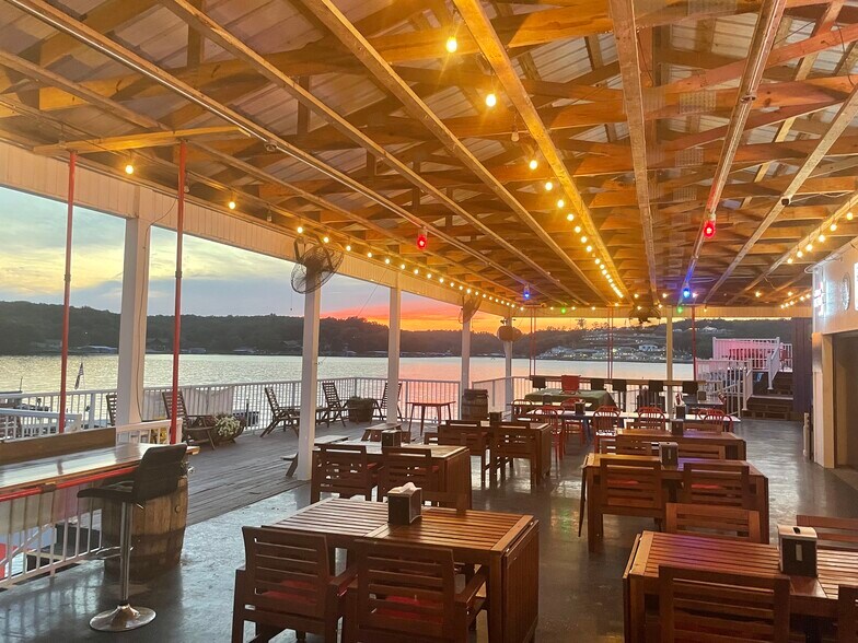 More Photos Of 27485 Cross Ln, Barnett Restaurant For Sale