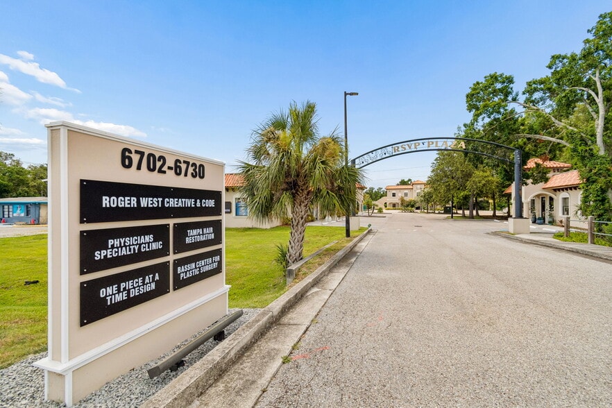 More Photos Of 6730 W Linebaugh Ave, Tampa Office For Sale
