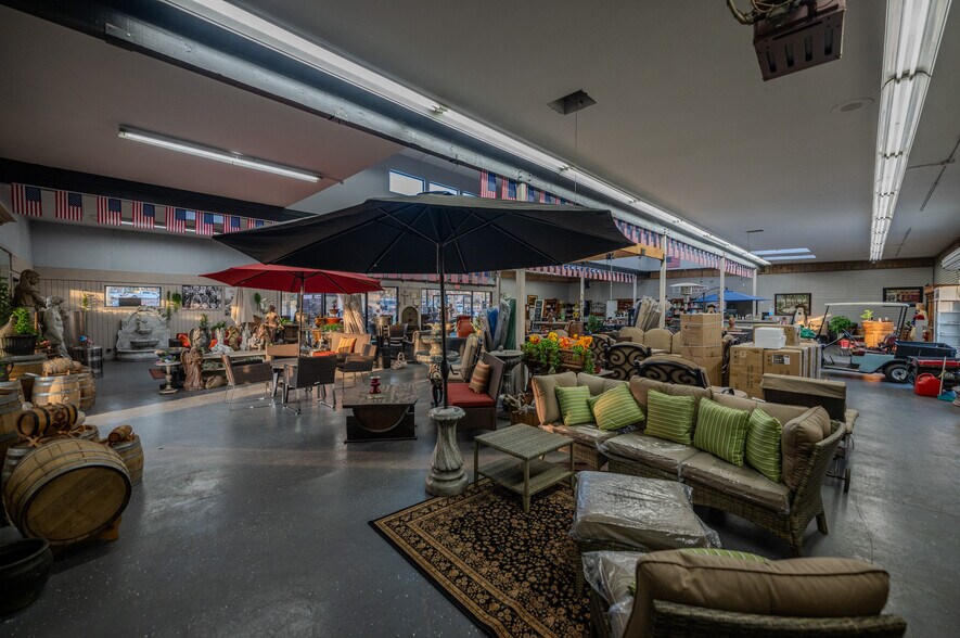 More Photos Of 9445 Foothill Blvd, Rancho Cucamonga Storefront For Lease