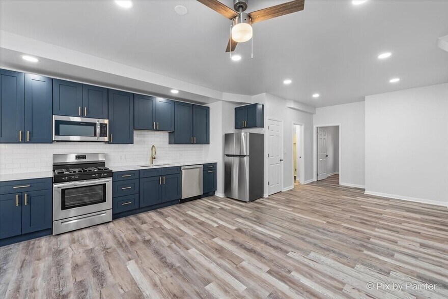 More Photos Of 7319 N Rogers Ave, Chicago Apartments For Sale