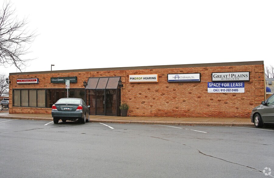 Primary Photo Of 205 S Lewis St S, Shakopee Office For Lease