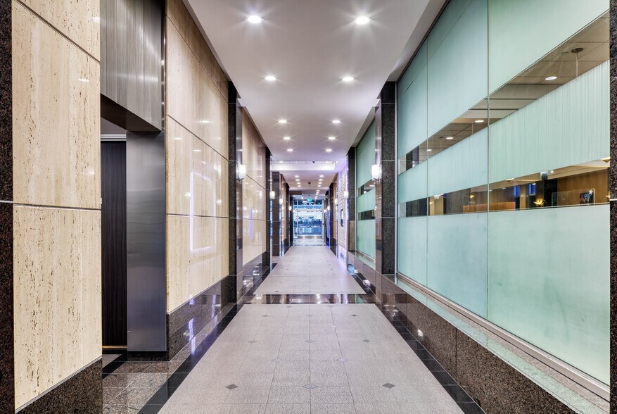 More Photos Of 707 Broadway, San Diego Office For Lease