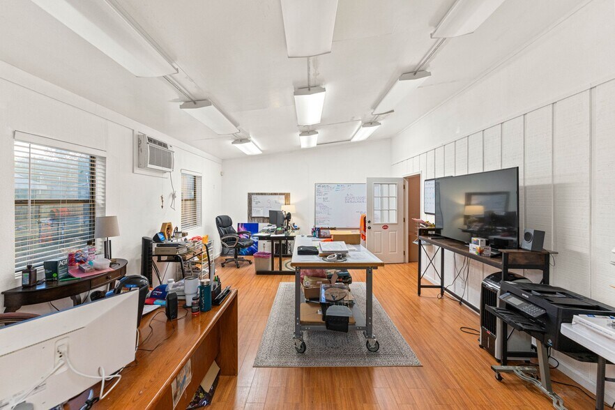 More Photos Of 4514 Billy Sames, Adkins Land For Sale