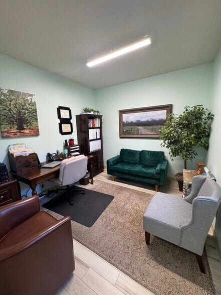 More Photos Of 2020-2030 Blue Mesa Ct, Loveland Medical For Sale