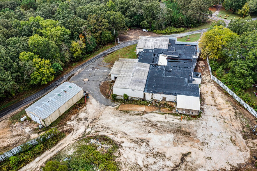 More Photos Of 7110 Highway 190, Dresden Industrial For Sale