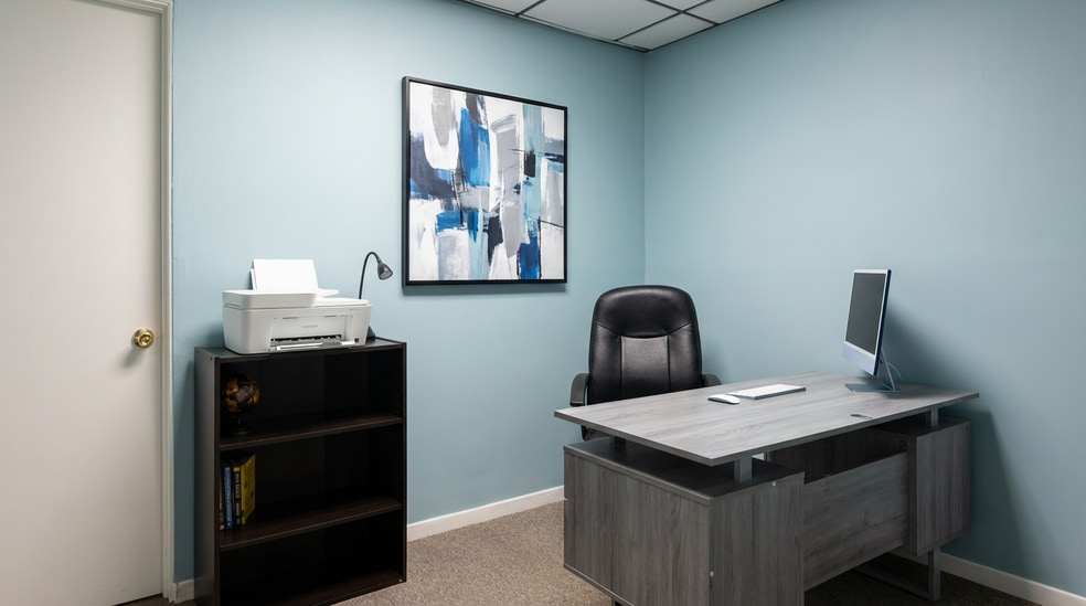 More Photos Of 9504-9510 S Hamilton Ave, Chicago Medical For Lease