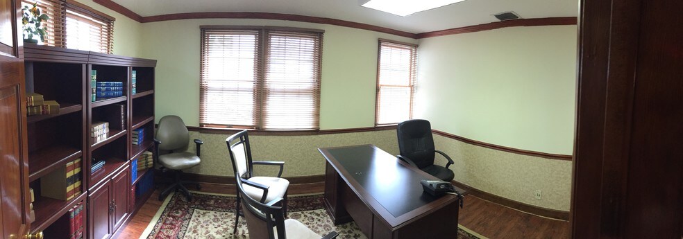 More Photos Of 700 S Andrews, Fort Lauderdale Coworking Space