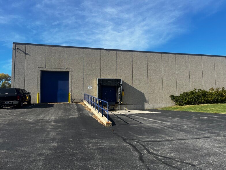 More Photos Of 10303 N Baehr Rd, Mequon Manufacturing For Sale
