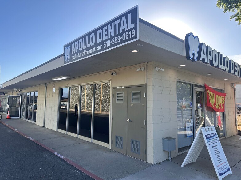 More Photos Of 37477 Fremont Blvd, Fremont Freestanding For Lease