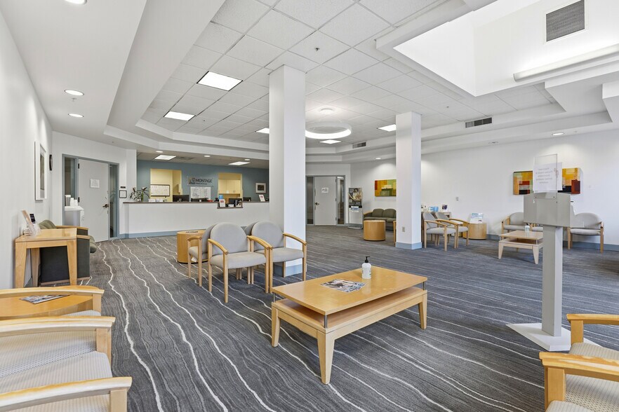 More Photos Of 30 Garden Ct, Monterey Medical For Sale