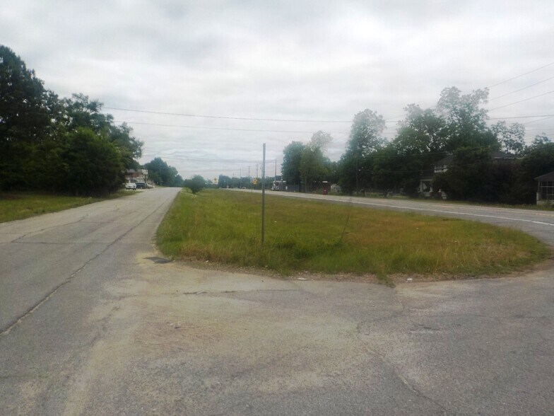 More Photos Of 8361 Columbus rd, Lizella Land For Sale