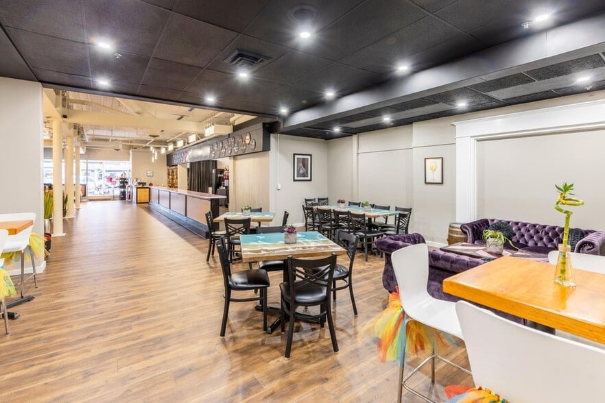 More Photos Of 321 State St, Saint Joseph Storefront For Sale