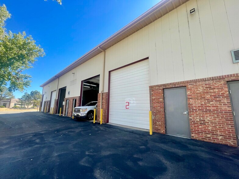 More Photos Of 695 Billings St, Aurora Manufacturing For Sale