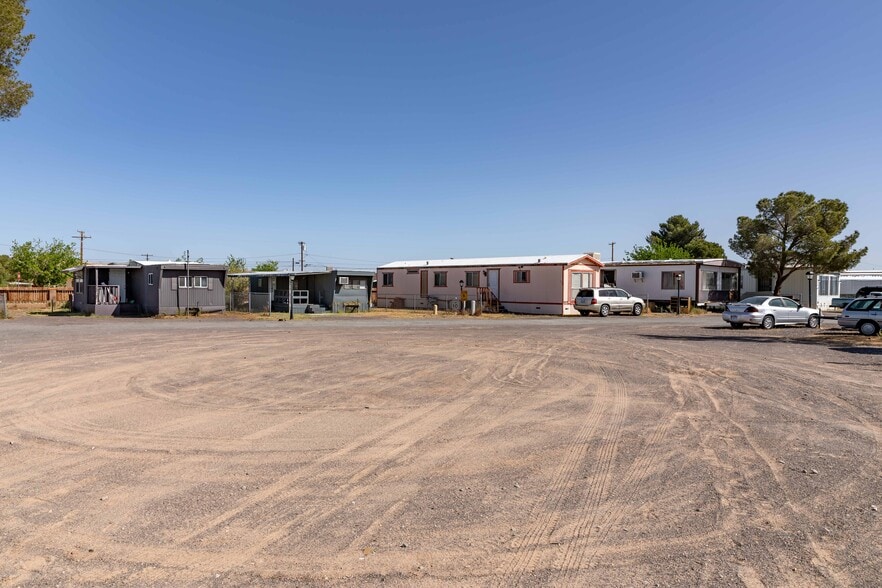 More Photos Of 26611 Nudgent St, Boron Manufactured Housing Mobile Home Park For Sale