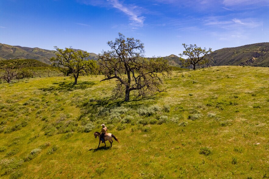 More Photos Of 0 Marr Ranch rd, Simi Valley Land For Sale