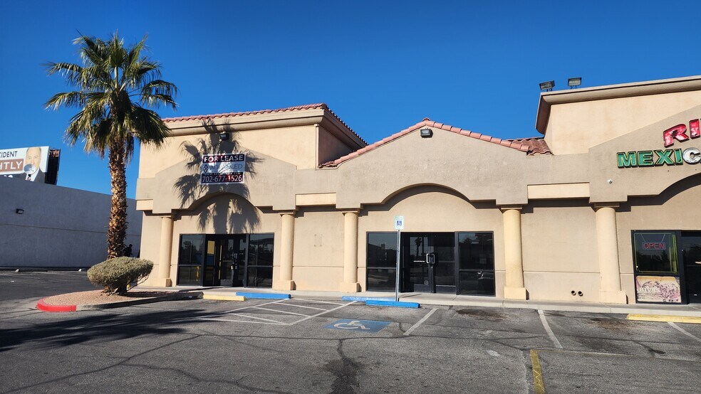More Photos Of 6700 W Charleston Blvd, Las Vegas Freestanding For Lease