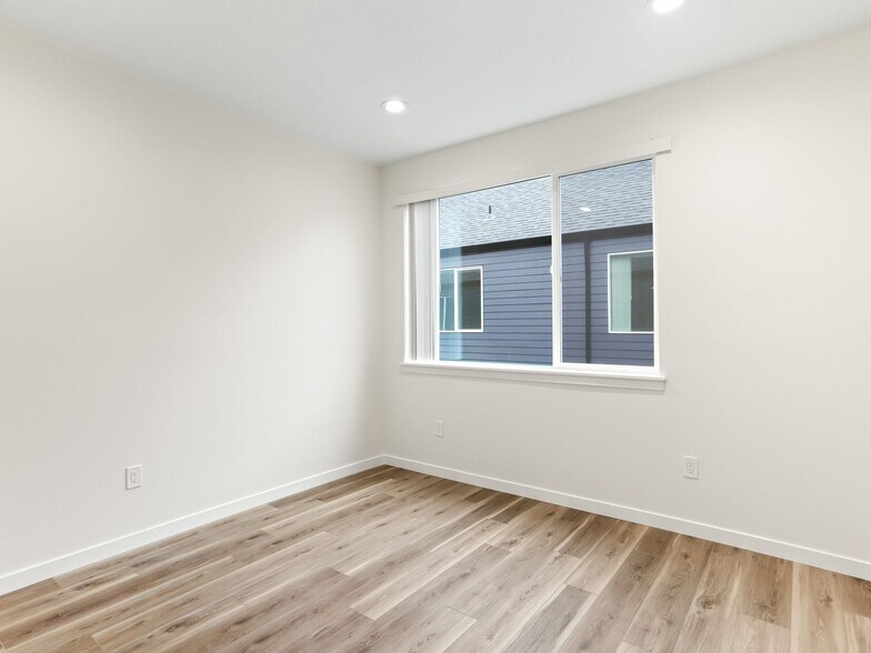 More Photos Of 4383 N Vancouver Ave, Portland Apartments For Sale