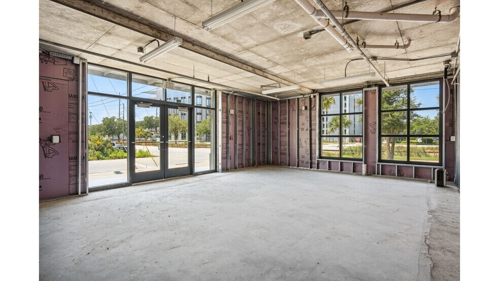 More Photos Of 20 Romney St, Charleston Apartments For Lease