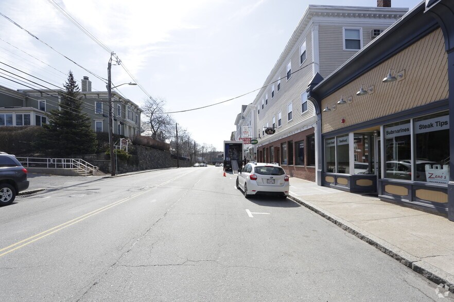 More Photos Of 58 Central St, Ipswich Storefront Retail Residential For Sale