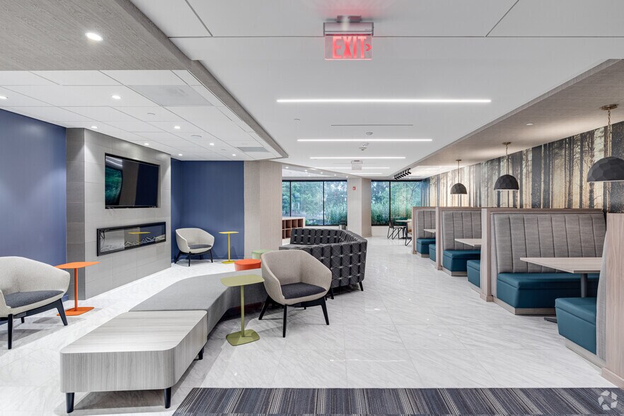 More Photos Of 3701 Pender Dr, Fairfax Office For Lease