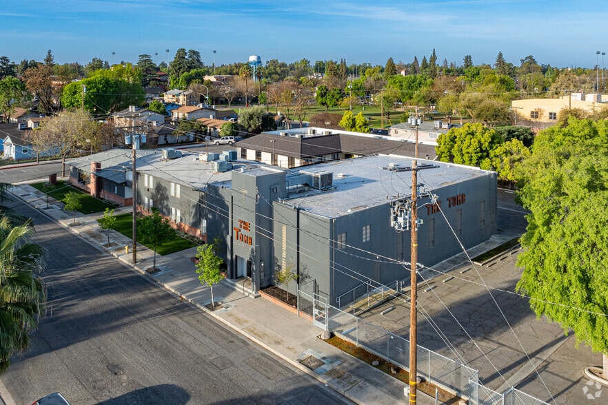 More Photos Of 315 N Conyer St, Visalia Religious Facility For Sale