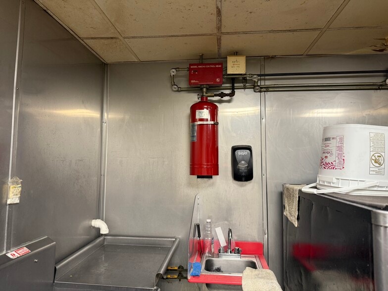 More Photos Of 29 Winter St, Taunton Lodge Meeting Hall For Sale