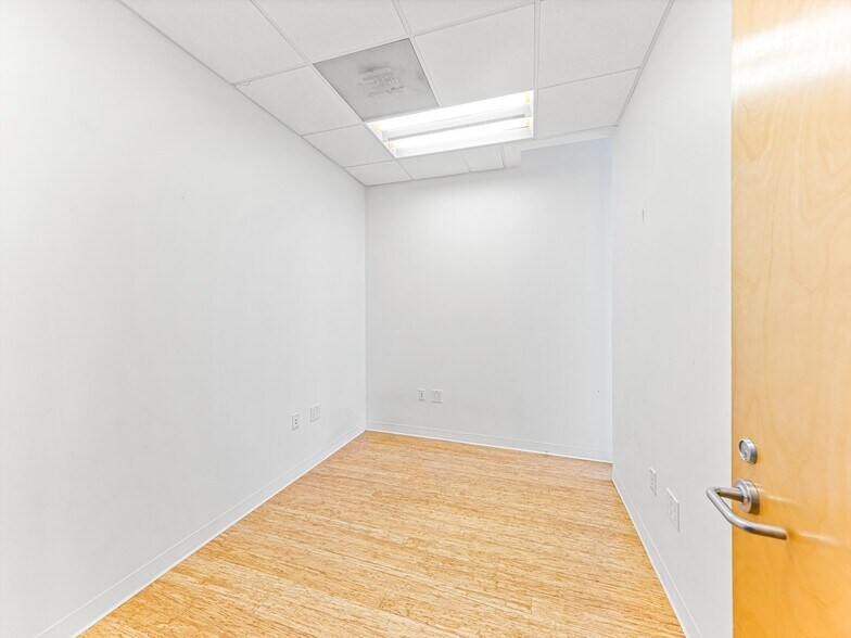 More Photos Of 76 Jupiter Rd, Weaverville Manufacturing For Lease